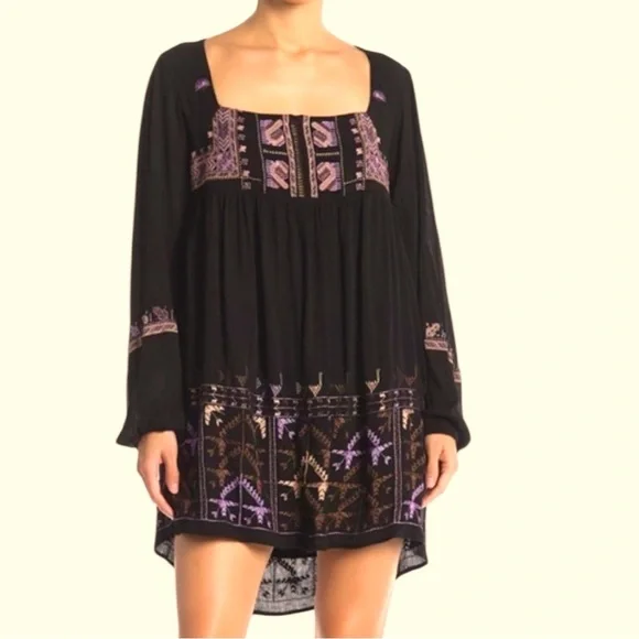 Free People Rhiannon Embroidered Mini
Dress NWT - Picture 4 of 8